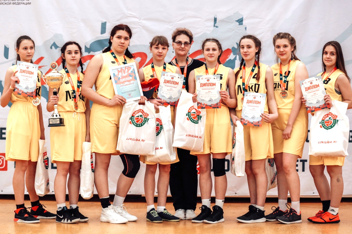 Команды Максатихи и Озерного выиграли региональный этап «Локобаскета-2020»