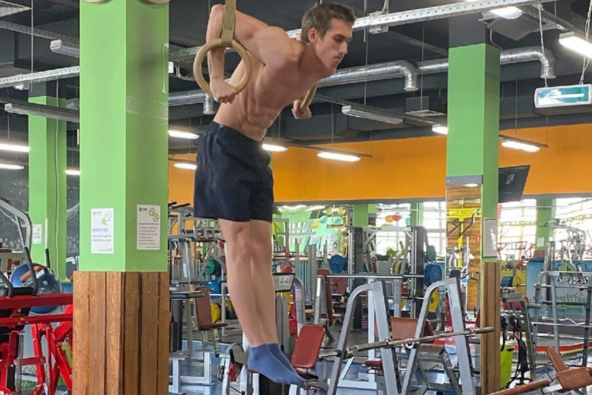 Тверской выпускник установил мировой рекорд на гимнастических кольцах