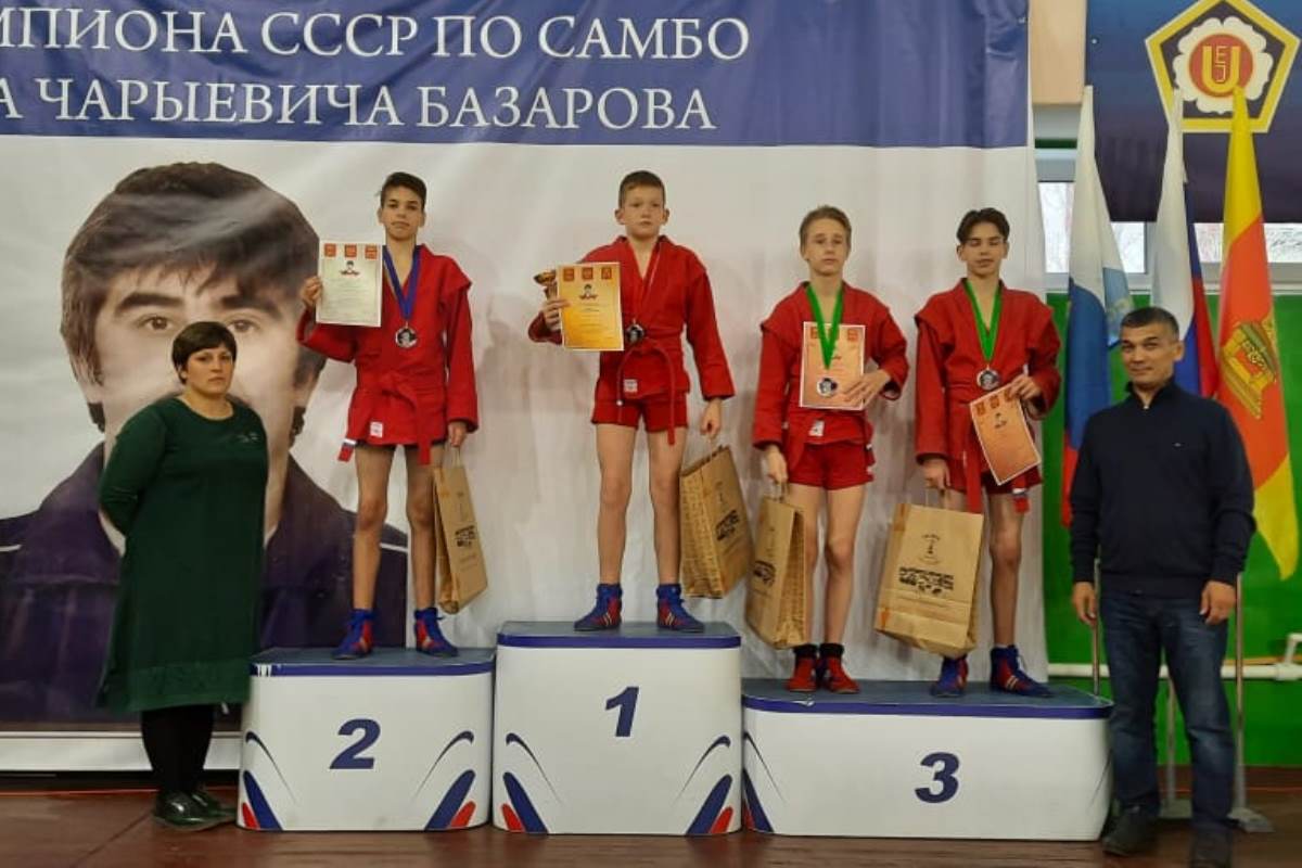 В Твери память о тренере собрала самбистов из разных регионов России