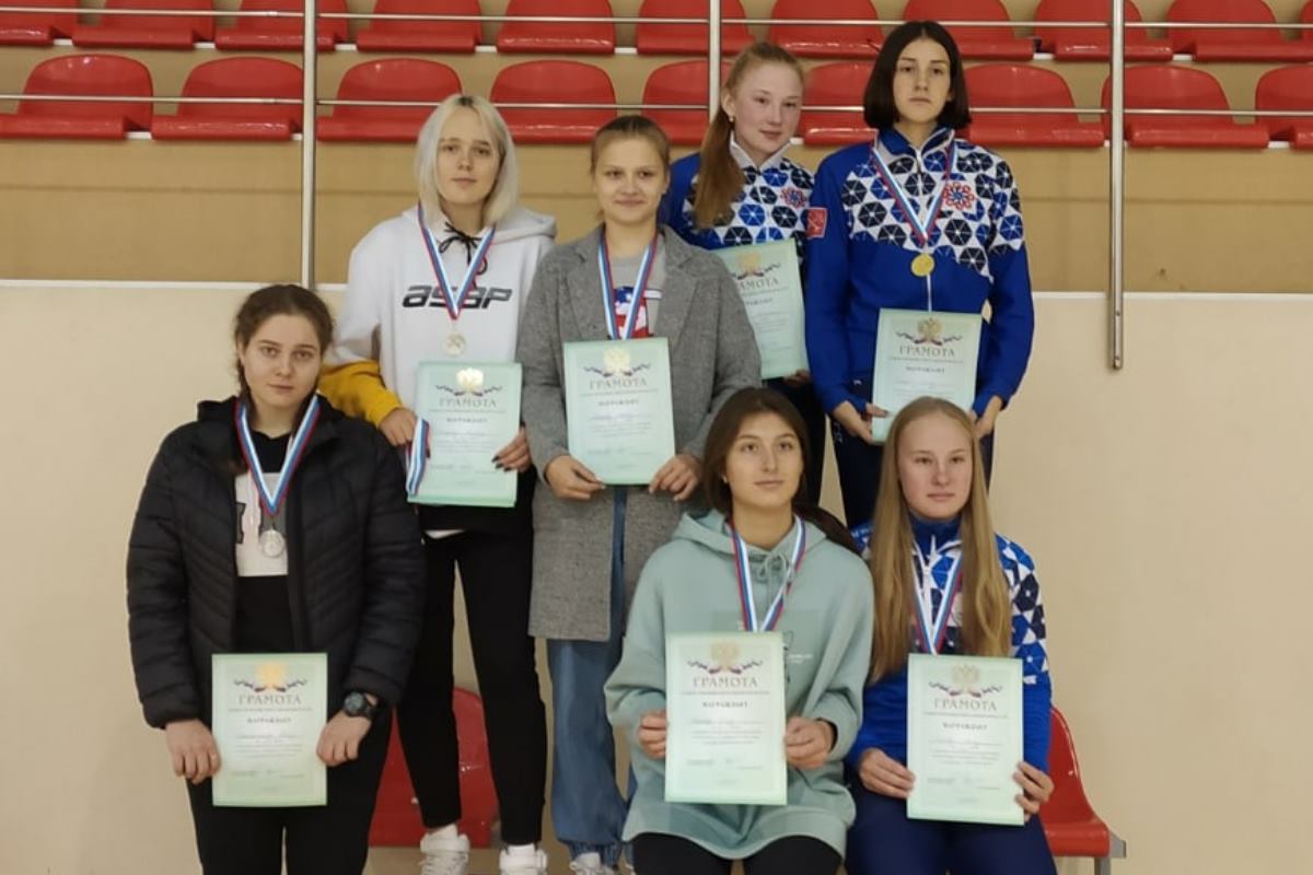 Тверские шорт-троекисты стали победителями межрегиональных соревнований