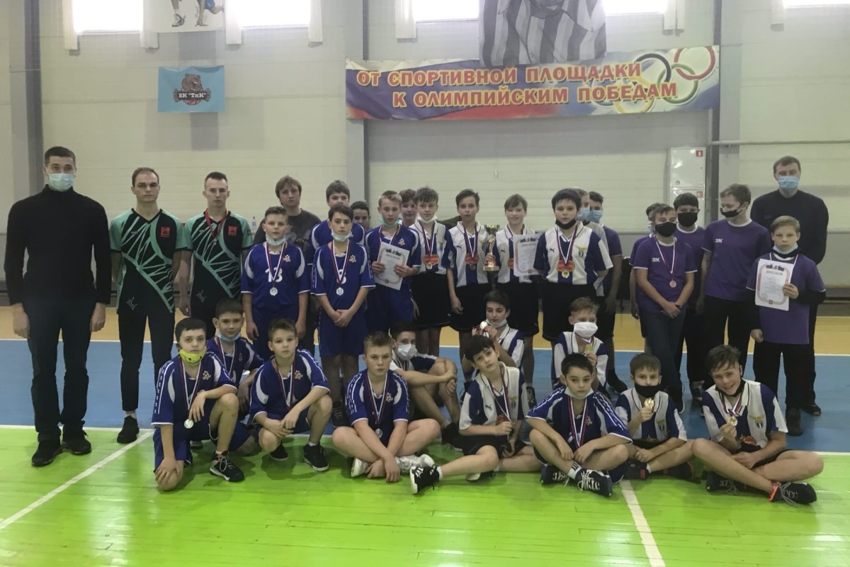 В Тверской области названы лучшие школьные команды по гандболу