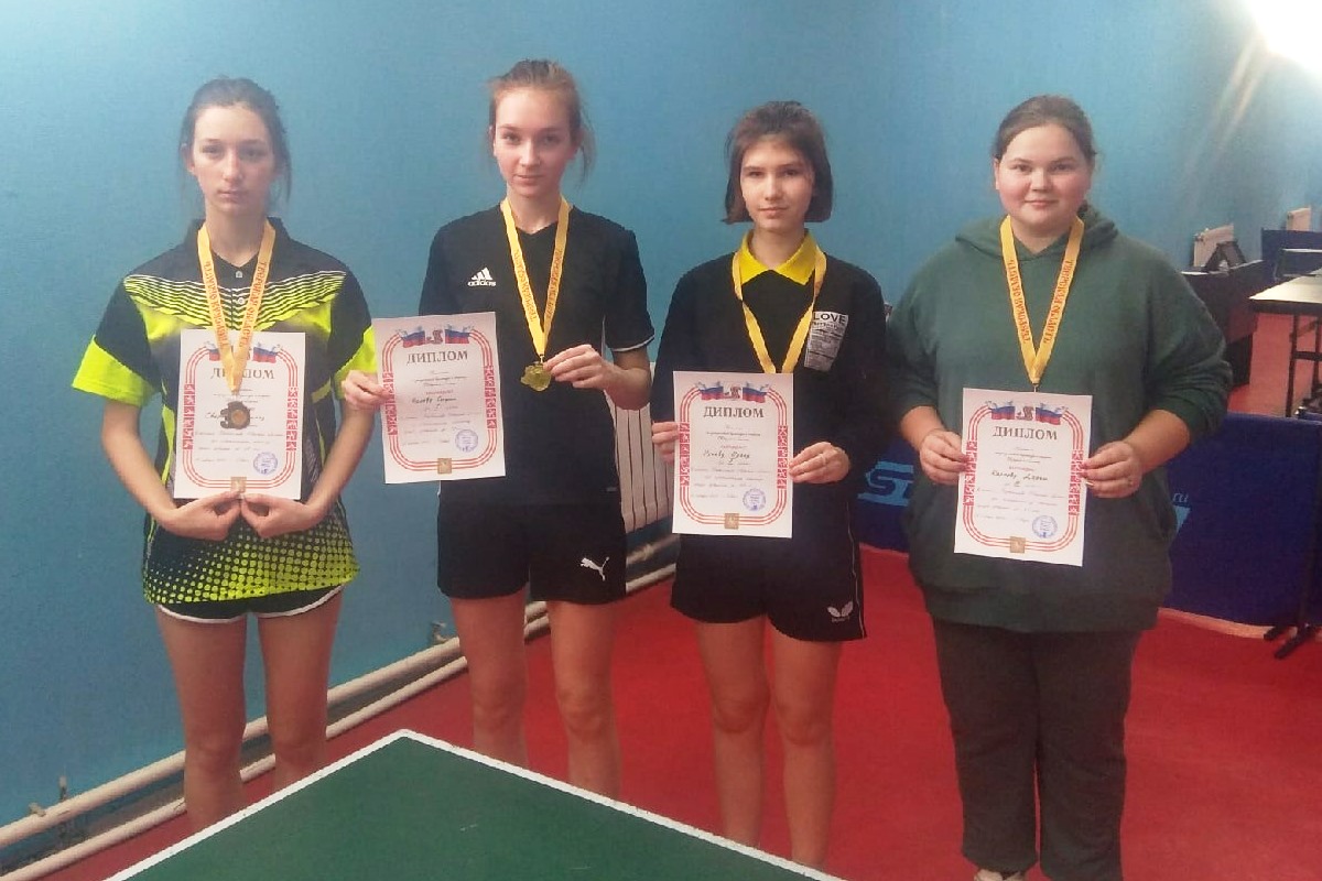 Юные тверские школьники стали лидерами юниорского первенства области