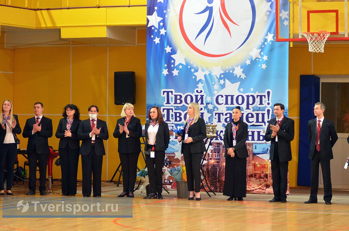 Узоры на паркете: большой фоторепортаж с первого тверского танцевального турнир 2021 года