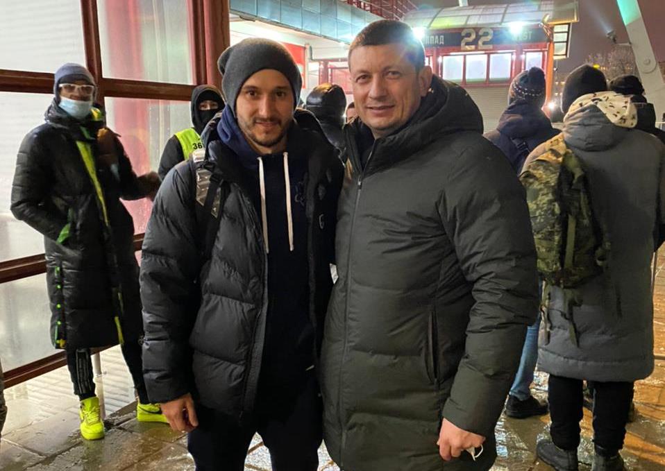 Максим Барсов открывает счет: тверской футболист забил первый гол в чемпионате России