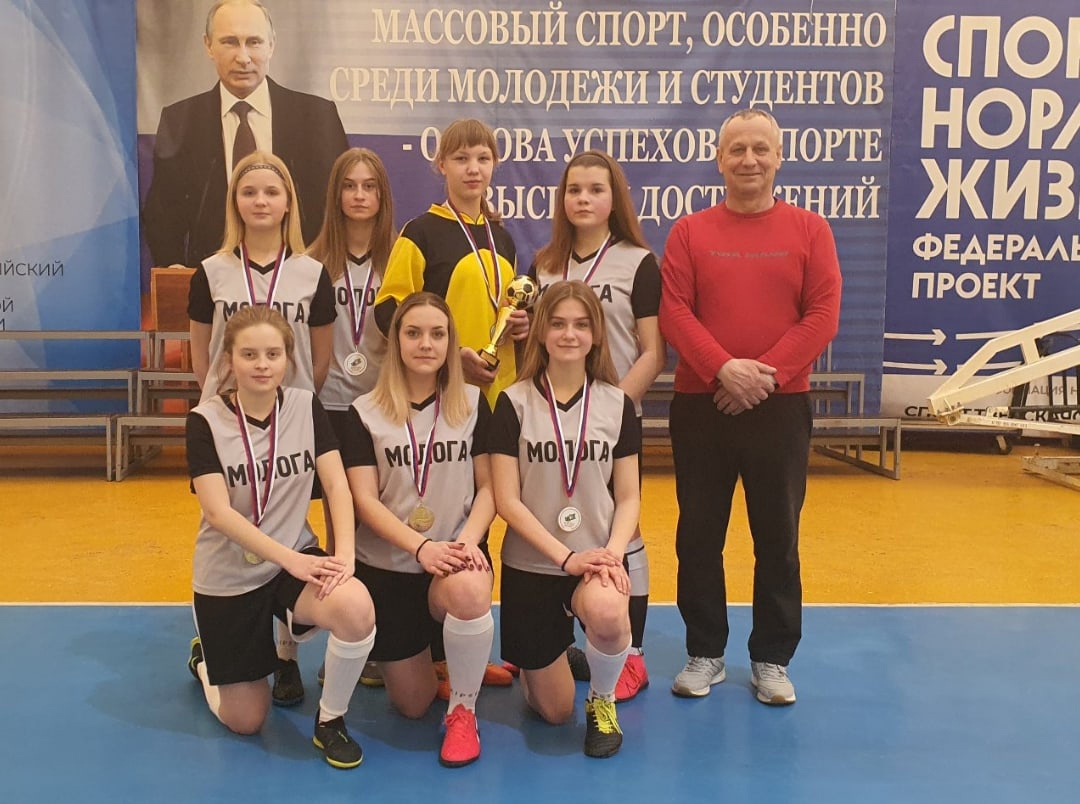 Фировчанки завоевали золото первенства области по мини-футболу