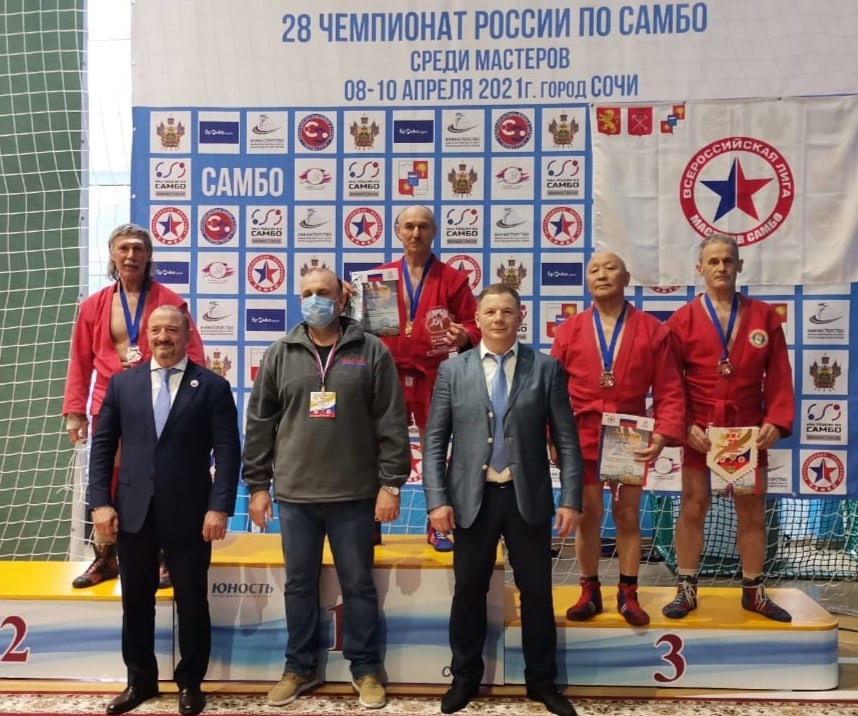 66-летний самбист из Торжка завоевал титул чемпиона России