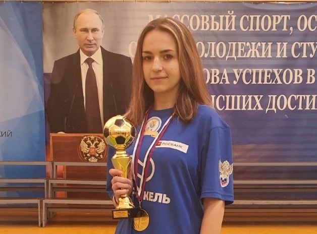 Фировчанки завоевали золото первенства области по мини-футболу