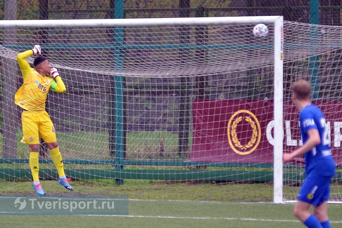 ФК «Тверь» накануне Дня Победы обыграл принципиального соперника