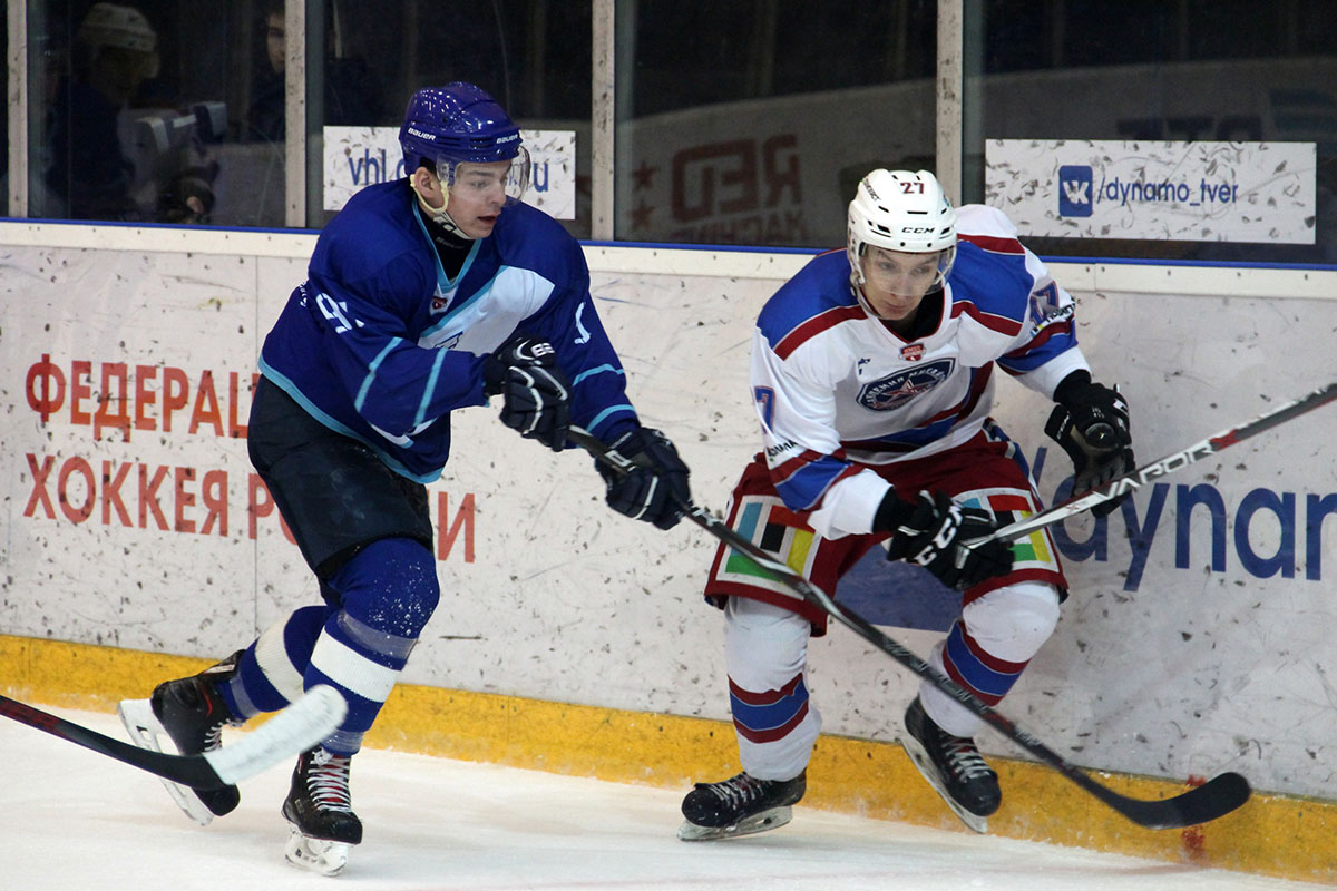 Onhockey прямые трансляции хоккейных. Хоккеист Тверичи. Академия Михайлова хоккей 2010.