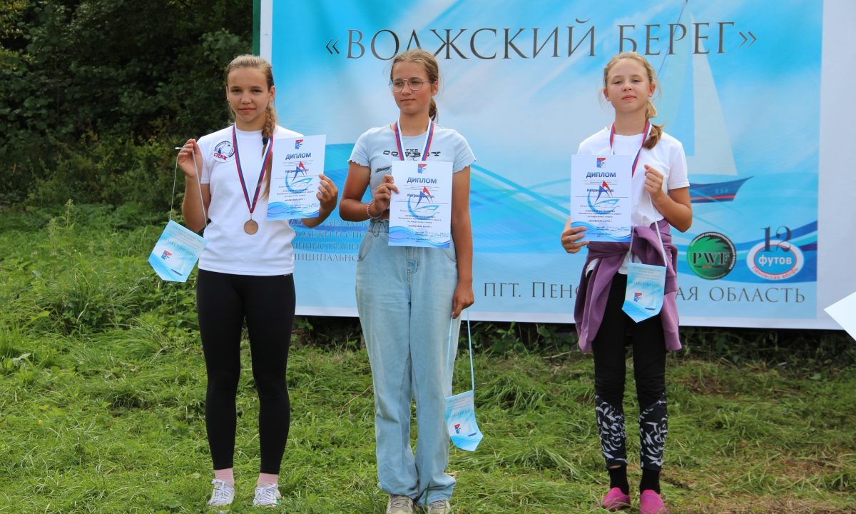 Оптимистический дебют: в Тверской области впервые прошла парусная регата на озере Вселуг