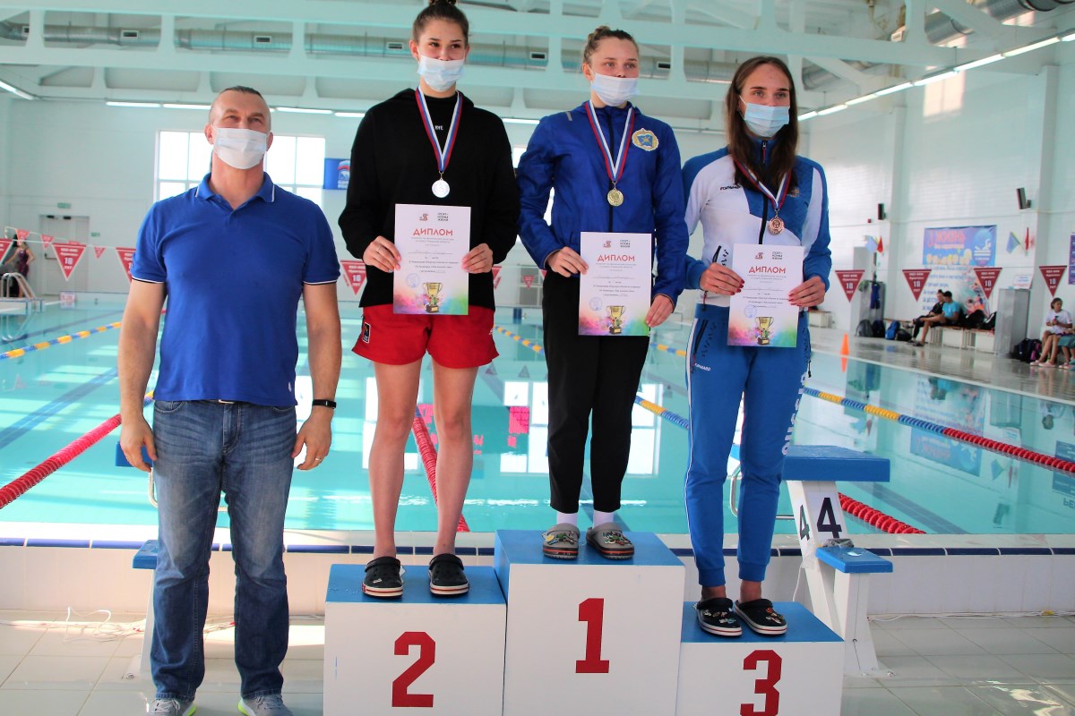 Тверские девушки обновили два рекорда области по плаванию