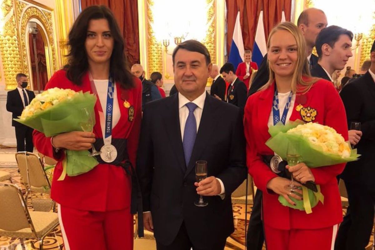 Черный бумер и медаль: спортсменку, которая представляла Тверь на Олимпиаде в Токио, наградили в Кремле