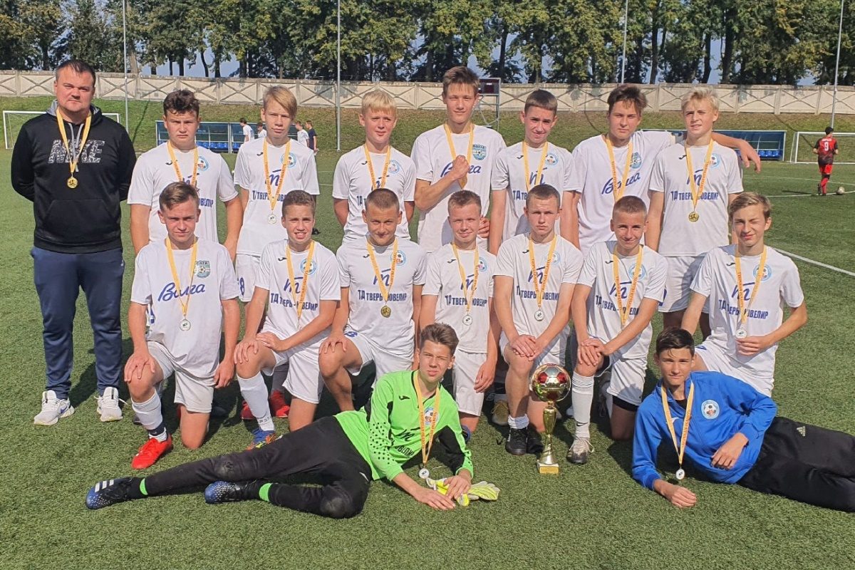 Команда Твери завоевала золото первенства области  по футболу