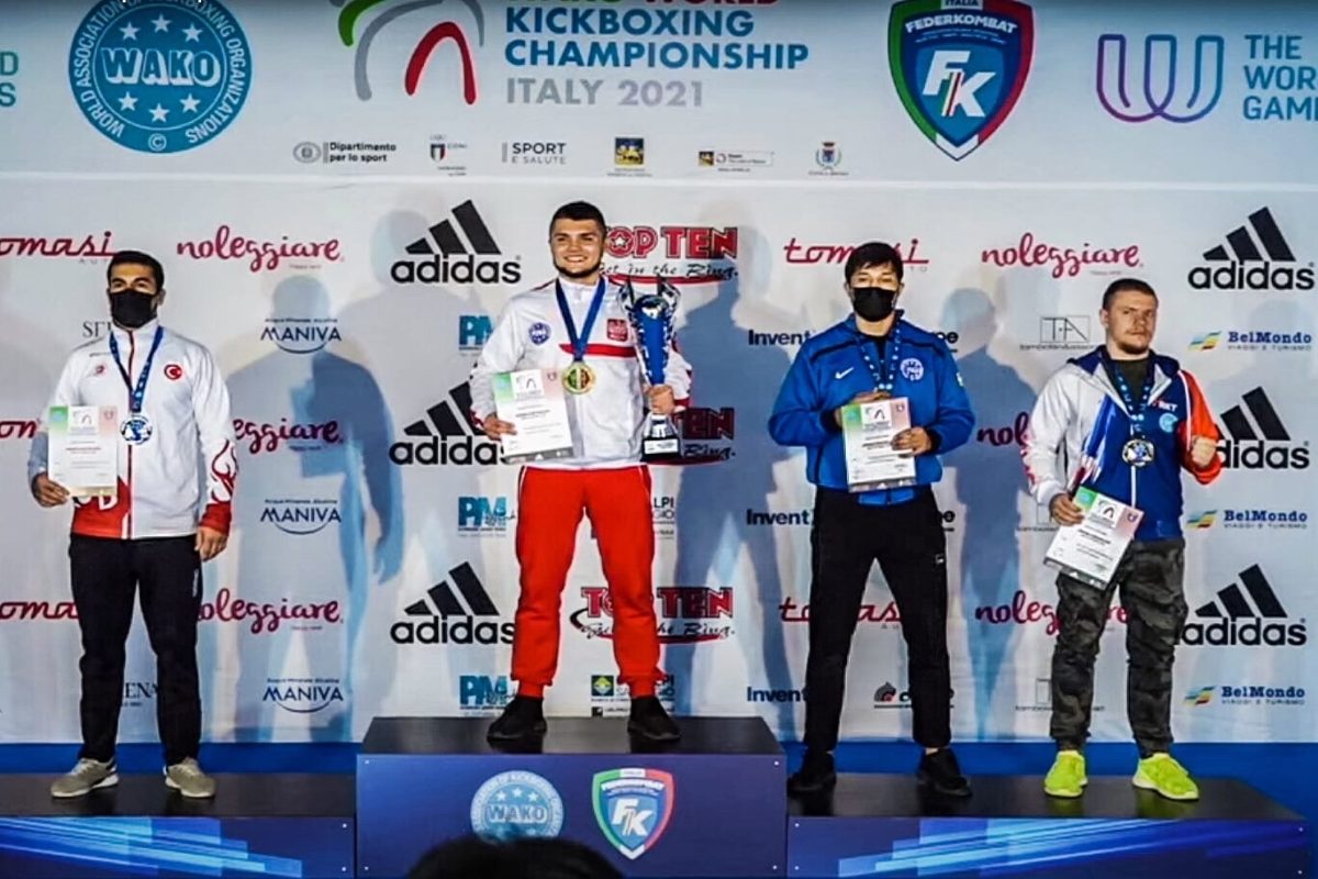 Впервые в истории: кикбоксер из Твери стал призером чемпионата мира