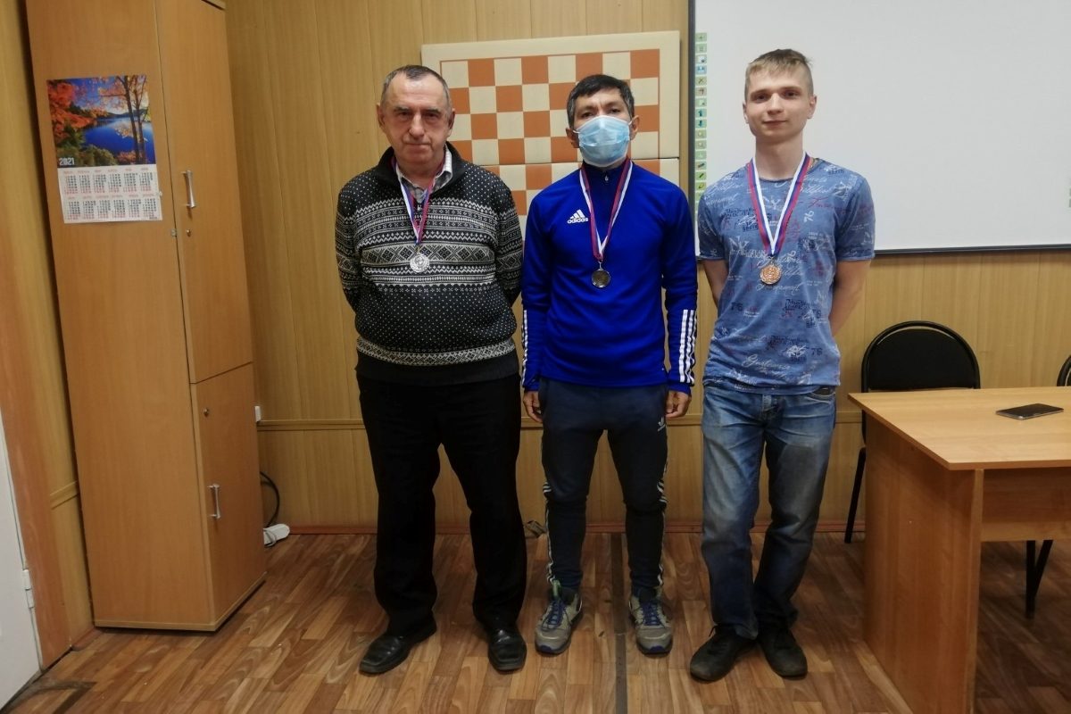 В Твери разыграли награды по быстрым шахматам