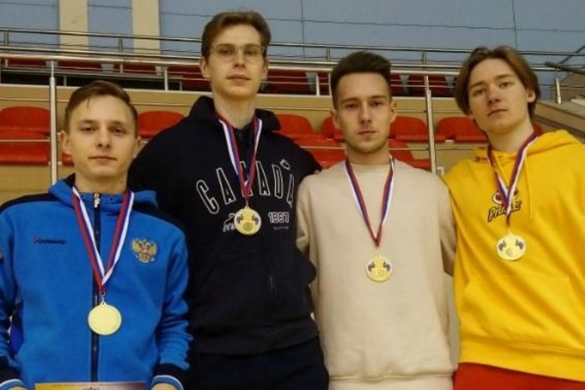 Шорт-трекист из Твери завоевал золото всероссийских соревнований