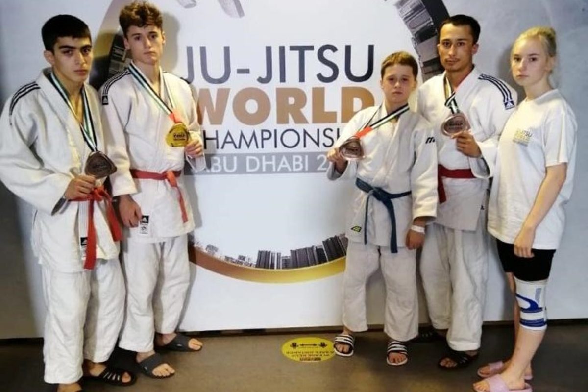 Тверские спортсмены завоевали шесть медалей на первенстве мира по джиу-джитсу