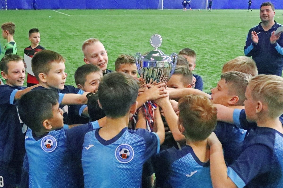 Футболисты Твери стали триумфаторами межрегионального турнира