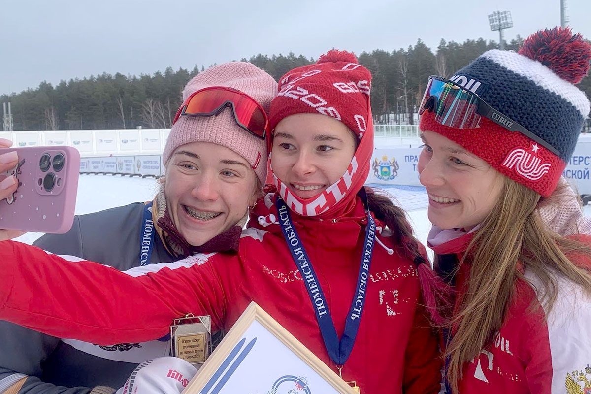 Тверская лыжница Дарья Непряева завоевала золото на «пятерке» классикой в Тюмени