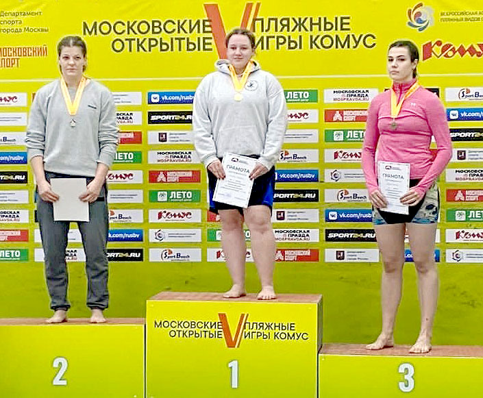 Светлана Петрова стала первой чемпионкой России по пляжной борьбе