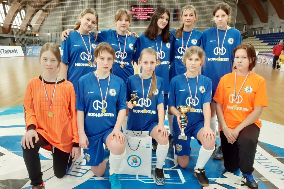«Плакали от радости»: девушки из Тверской области завоевали золото ЦФО по мини-футболу