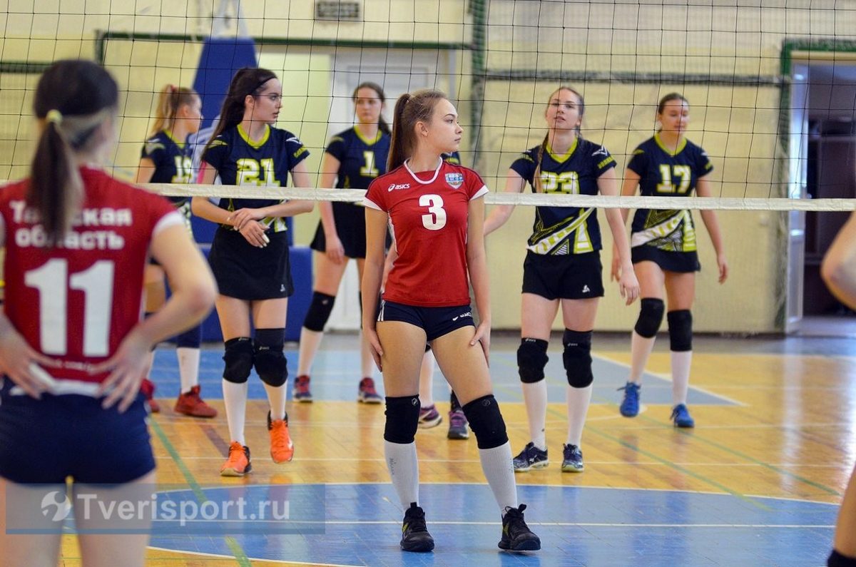 Просто красотки! Фоторепортаж с первенства Тверской области по волейболу