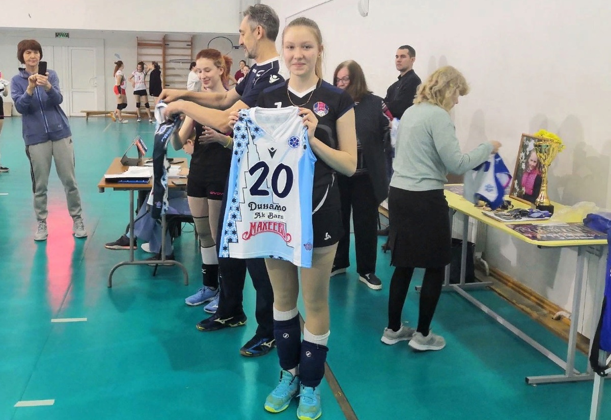 Тверские волейболистки стали призерами межрегионального турнира в Казани