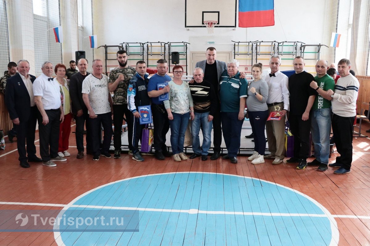 Мирные бои в честь героя войны: в Тверской области прошел уникальный турнир по боксу