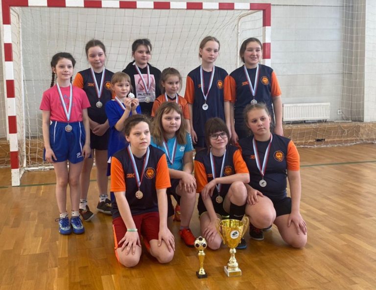 Названы лучшие девичьи команды Тверской области по мини-футболу