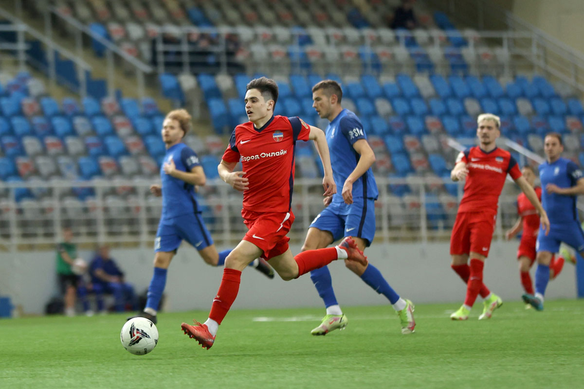 Команда с истока Волги сенсационно проиграла на берегах Енисея