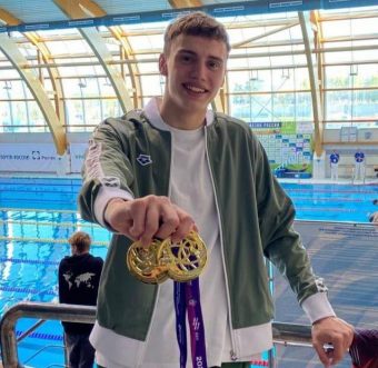 Секрет побед Ильи Захарикова: как школьник из Тверской области стал самым быстрым пловцом России