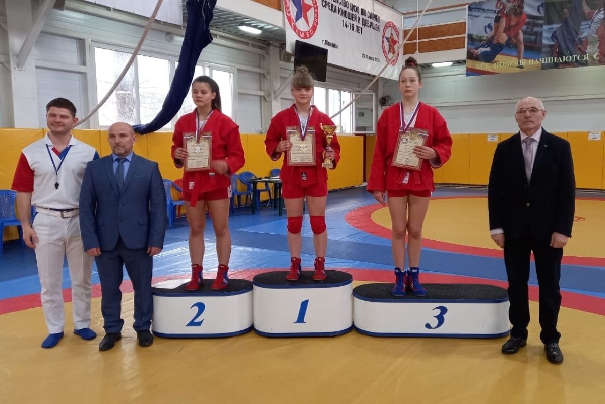 Самбистка Екатерина Баранова завоевала для Тверской области золото ЦФО