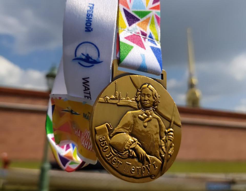 Тверские гребцы помогли установить рекорд в Санкт-Петербурге и завоевали медали