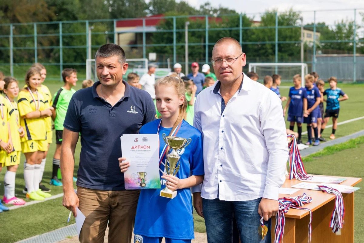 «Фировчанка» и СК «Бурашево» завоевали золото регионального фестиваля «Футбол нашего двора»