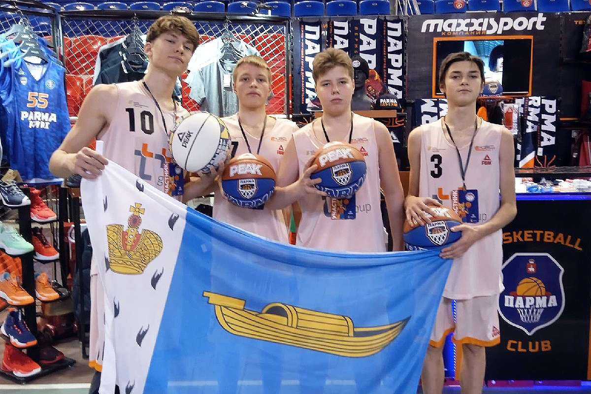 Тверские команды стали триумфаторами всероссийского фестиваля дворового баскетбола 3х3