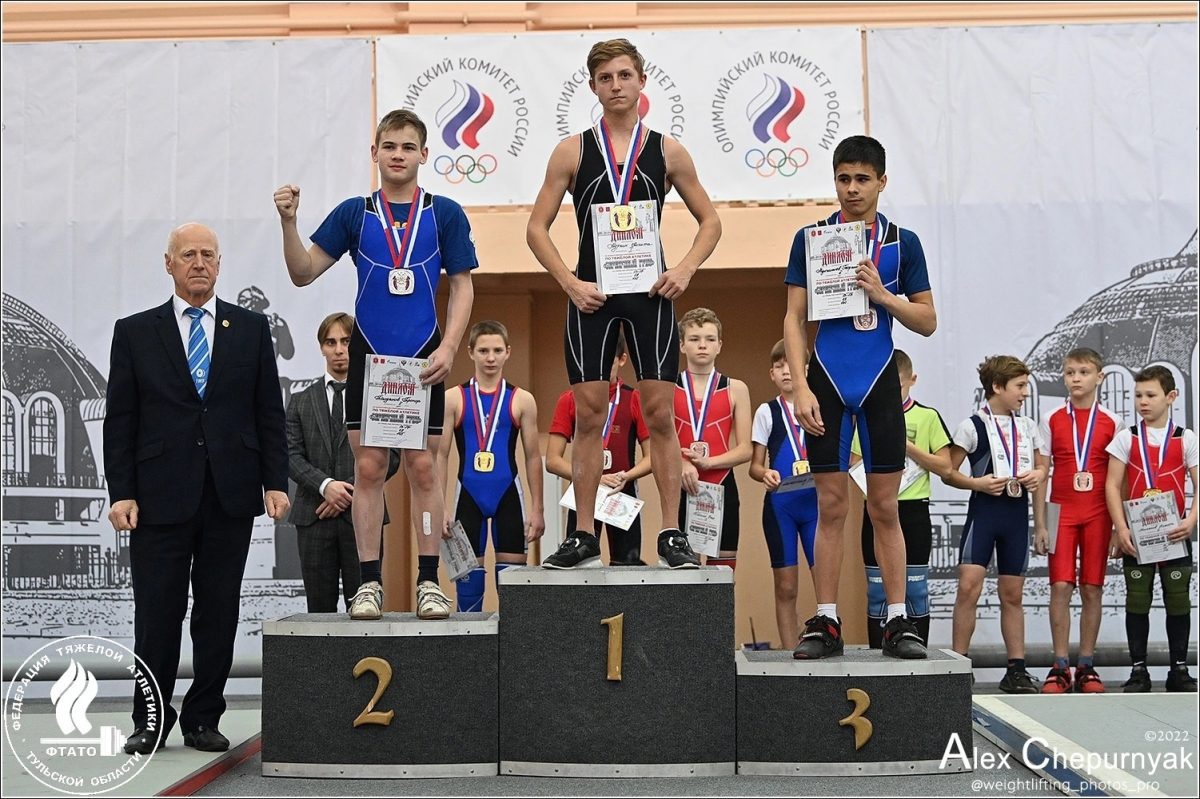 13-летний штангист из Тверской области преподнес сенсацию на всероссийском турнире в Туле
