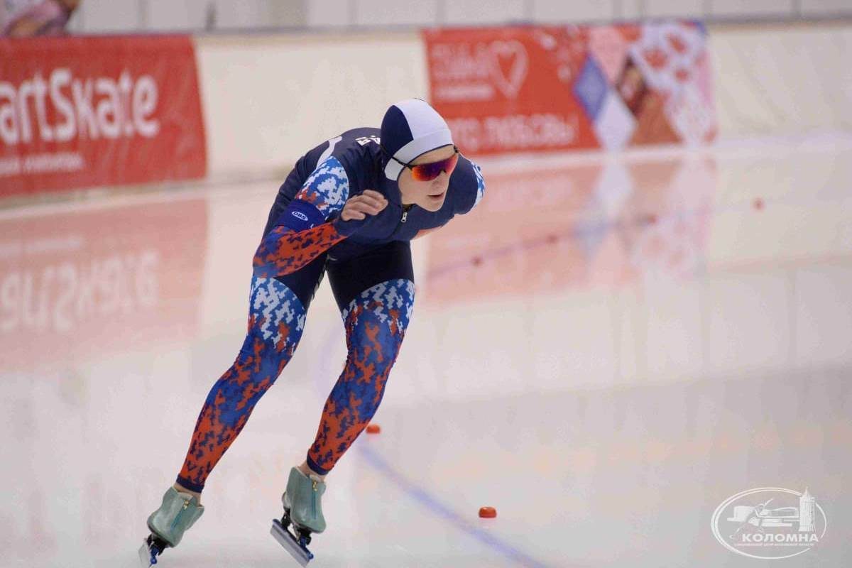 Тверской конькобежец проиграл доли секунды в соперничестве за пьедестал первенства России