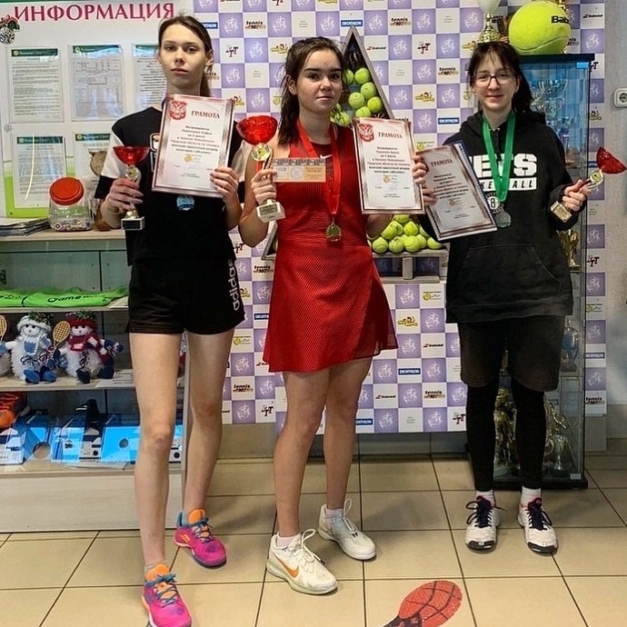Школьница из Ржева стала двукратной чемпионкой Тверской области по теннису