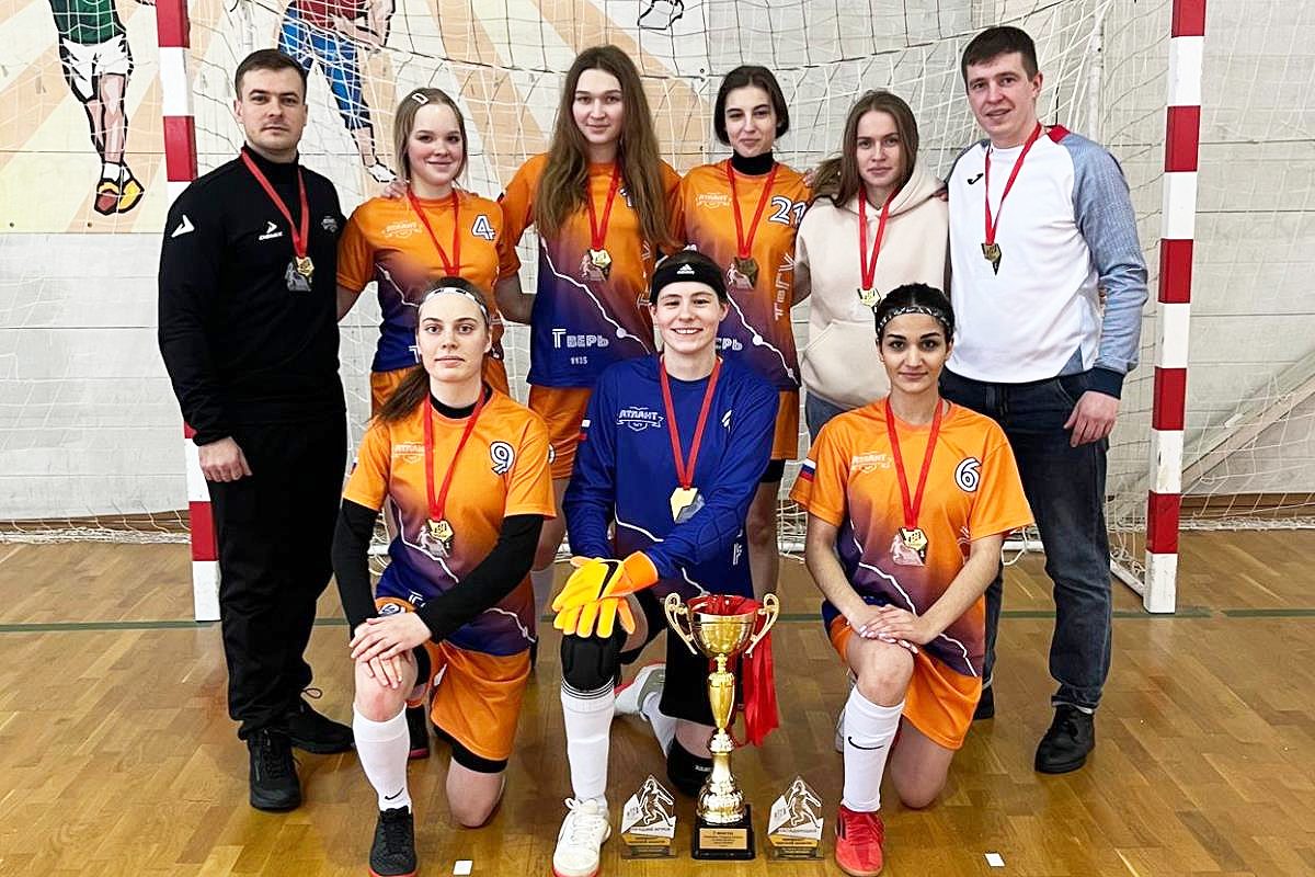 Чемпионат Тверской области по мини-футболу среди женщин завершился сенсацией