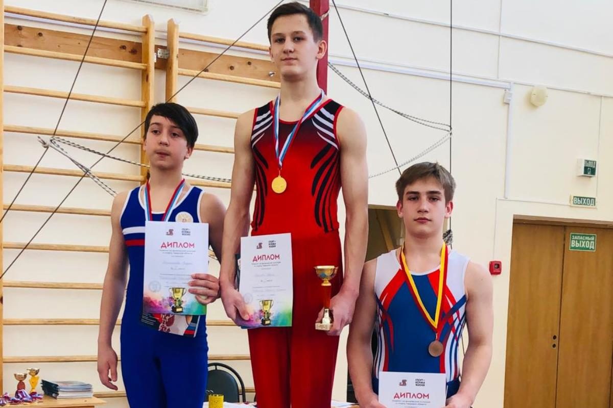 Гимнасты Ржева и Осташкова разыграли медали первенства области