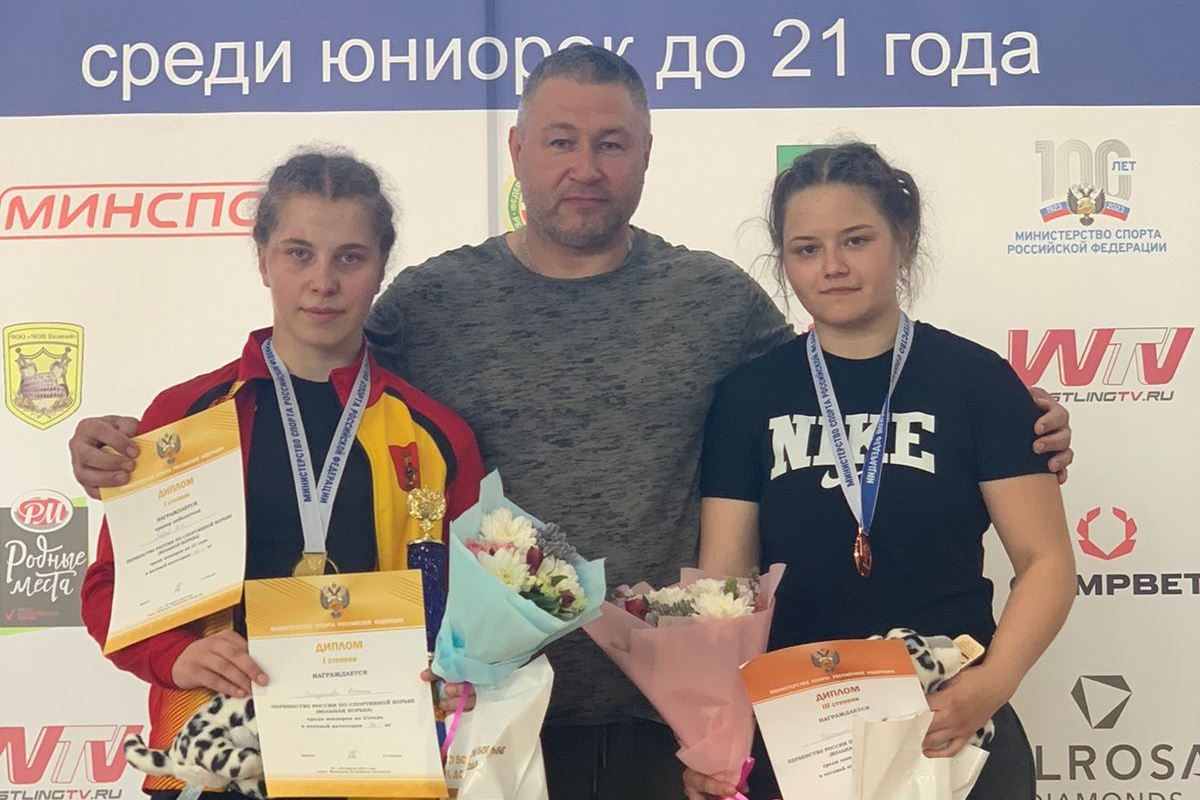 Впервые в истории! Юниорка из Осташкова завоевала золото России по вольной борьбе