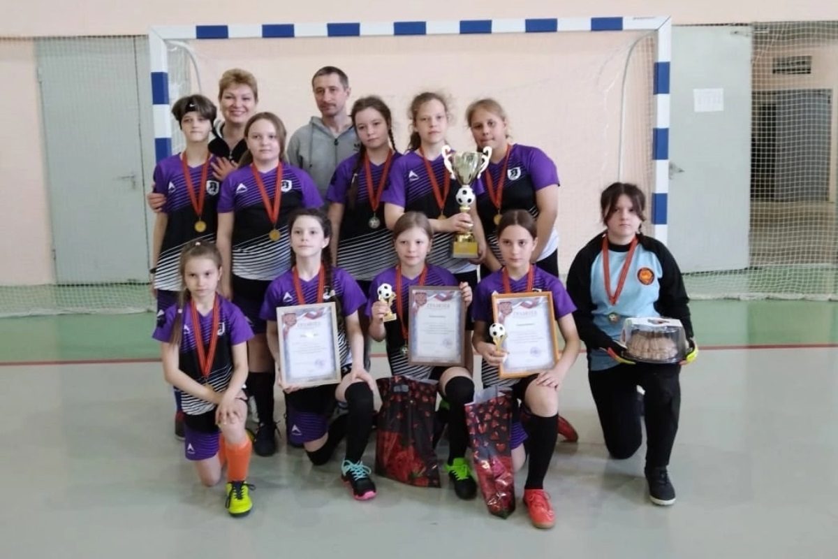 Юные футболистки Твери привезли награды из Нижегородской области