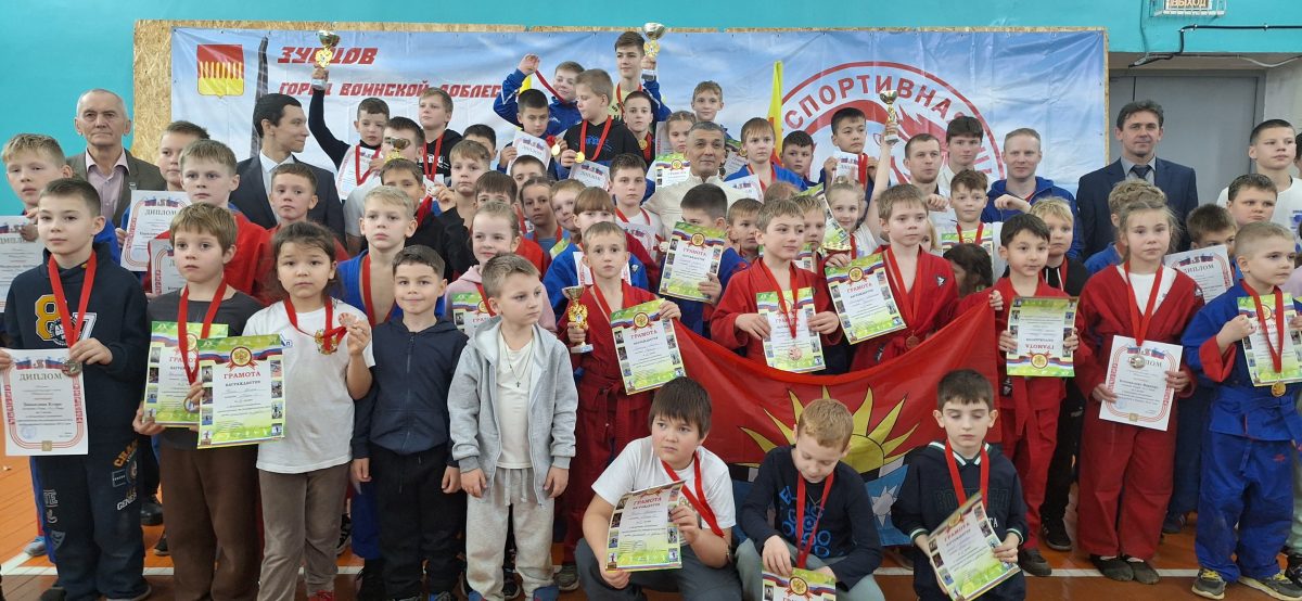 В Тверской области мальчишки и девчонки сразились за награды областных соревнований по унибою