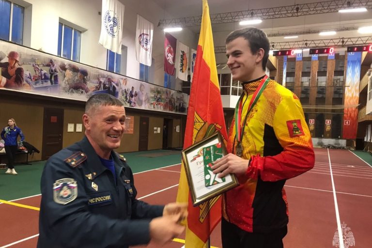 Парни из Твери привезли награды Кубка Премьер-министра Республики Татарстан по пожарно-спасательному спорту
