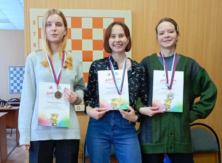 Восьмилетний шашист стал двукратным победителем первенства Тверской области по молниеносной игре