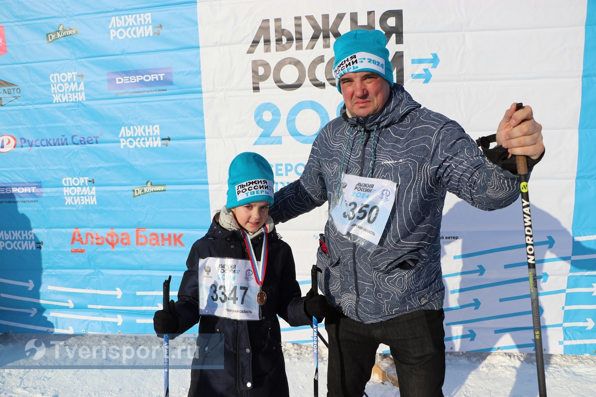 День семьи на «Лыжне России» в Твери: родители вместе с детьми стали главными героями всероссийской гонки