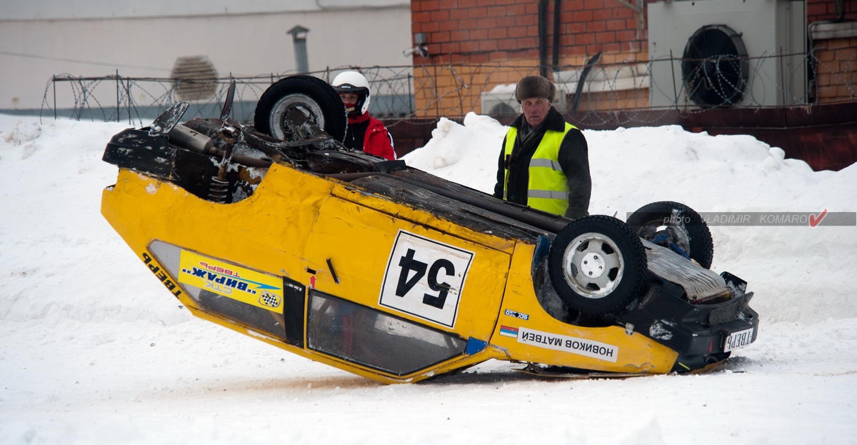 Тверские пилоты Виталий Егоров и Кирилл Булатов стали обладателями Кубка области по зимним трековым гонкам