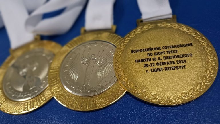 Тверские шорт-трекисты завоевали золото всероссийских соревнований в Санкт-Петербурге