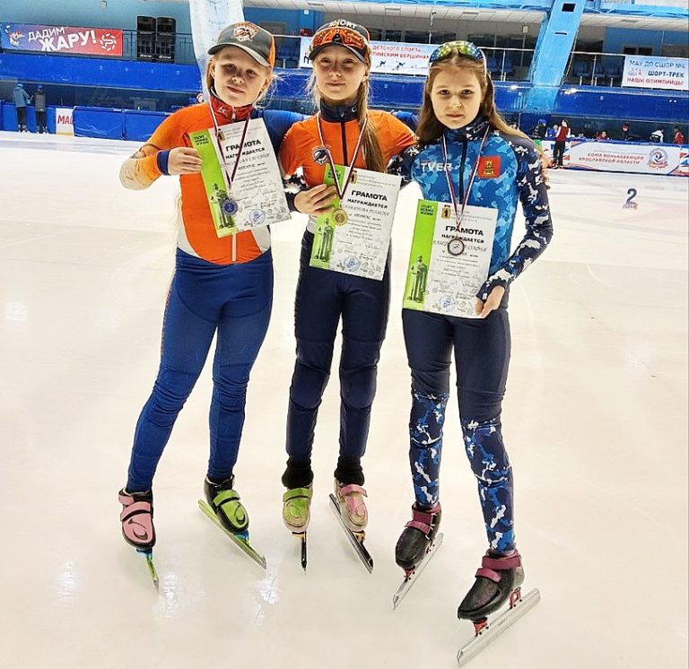 Тверские шорт-трекисты осеребрились на соревнованиях в Рыбинске