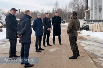 Азат Кадыров посетил строительную площадку футбольного манежа в Твери